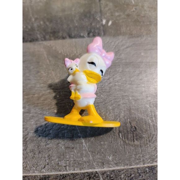 Disney Kellogg Daisy duck toy figure - Picture 1 of 4